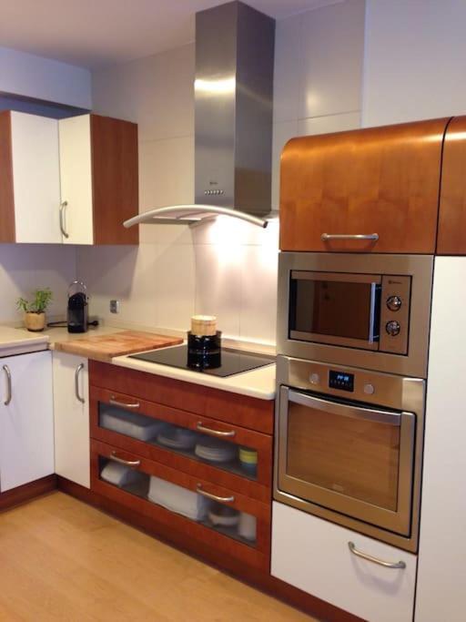 サン・セバスティアンCentrico Apartamento Elai, Netflix, Coffee, Posibilidad Parkingアパートメント エクステリア 写真